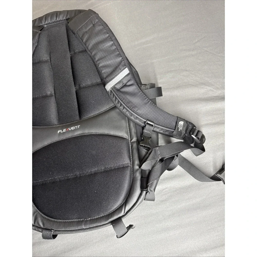 The North Face‎ Women's Recon Luxe Backpack, TNF Black/Burnt Coral, OS - USED